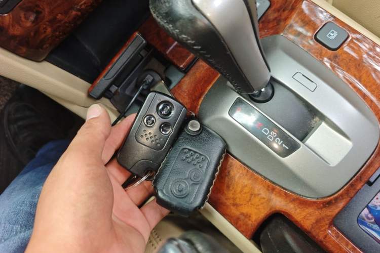 Used Honda Accord 2012 2.4L SE Vehicle Key