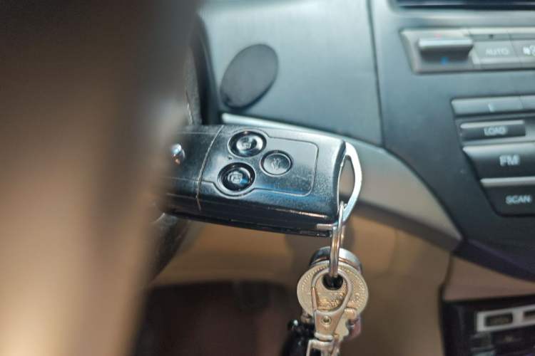 Used Honda Accord 2012 2.0L SE Vehicle Key