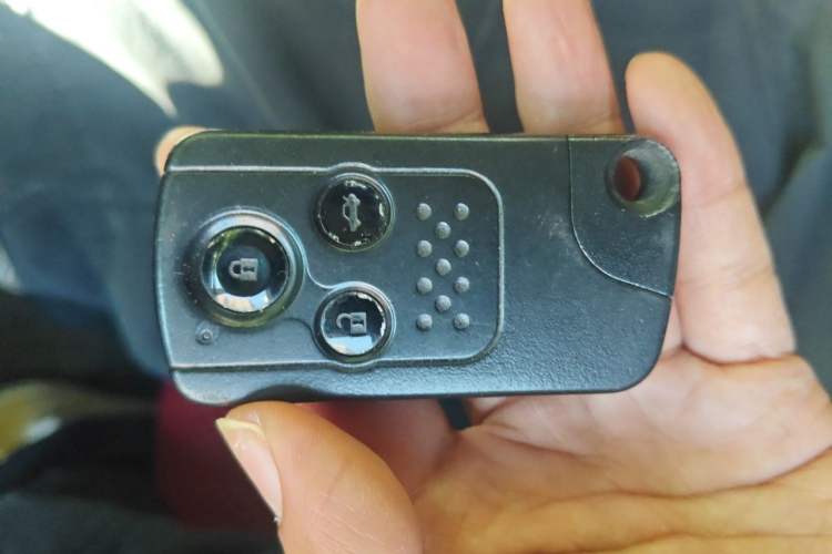 Used Honda Accord 2012 2.4L SE Vehicle Key