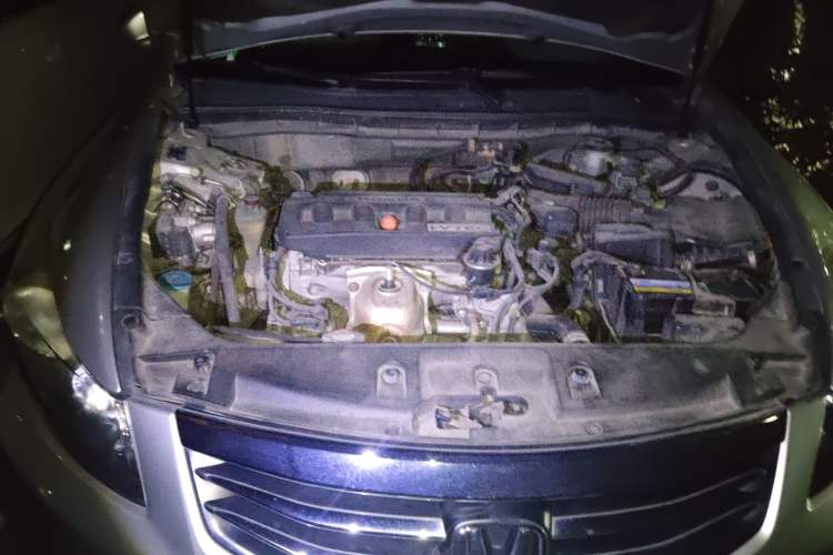 Used Honda Accord 2012 2.0L EX Navi Engine Bay