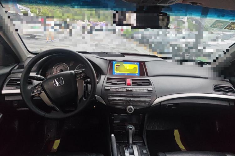 Used Honda Accord 2012 2.4L LX Center Console