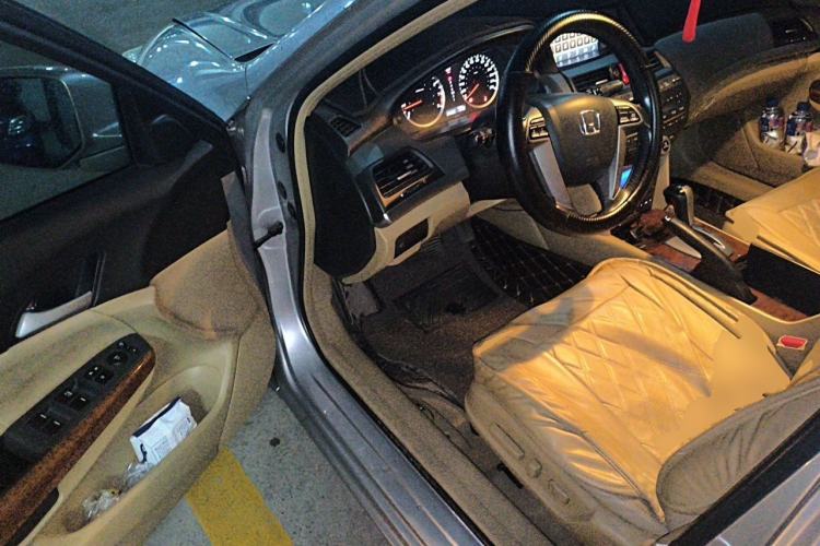 Used Honda Accord 2012 2.0L SE Driver Seat