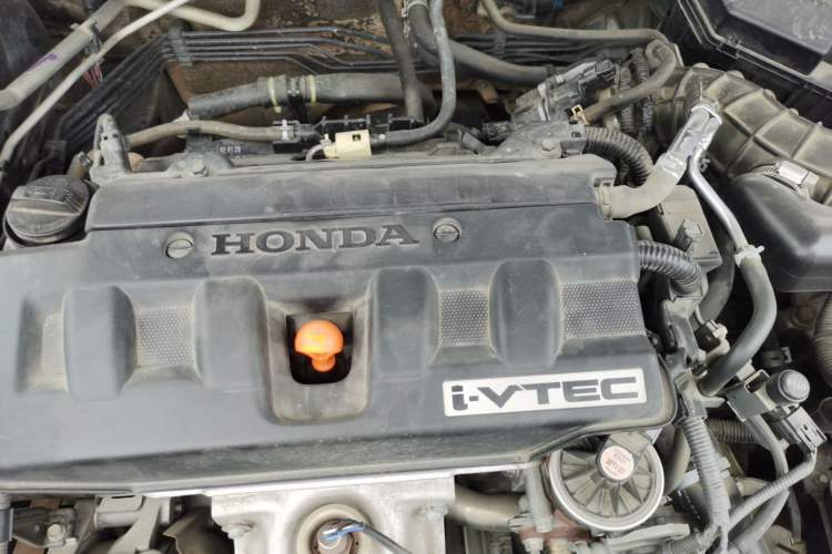 Used Honda Accord 2012 2.0L SE Engine Bay