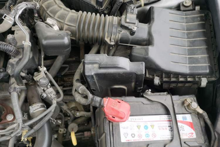 Used Honda Accord 2012 2.0L SE Engine Bay Left
