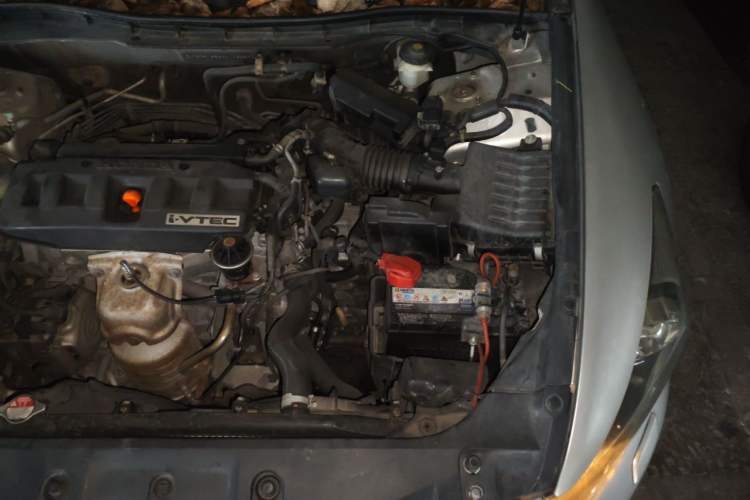 Used Honda Accord 2012 2.0L SE Engine Bay Left