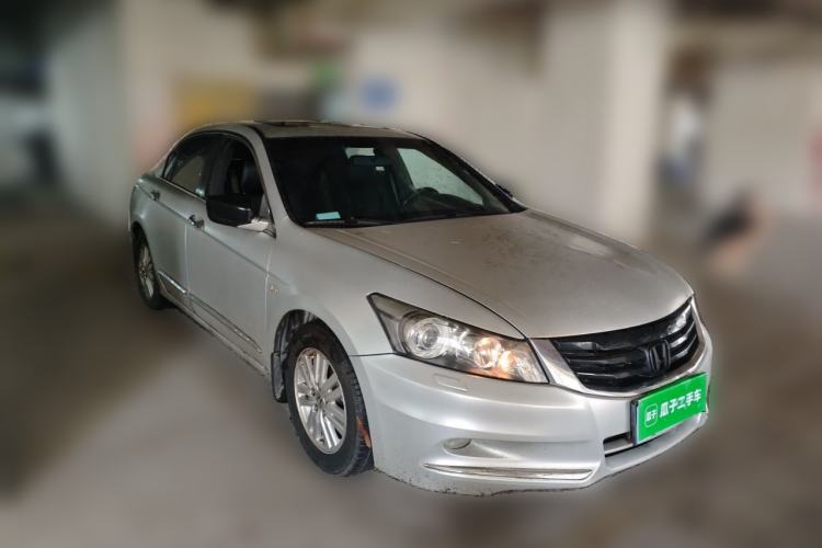Used Honda Accord 2012 2.0L SE Front Right 45 Deg