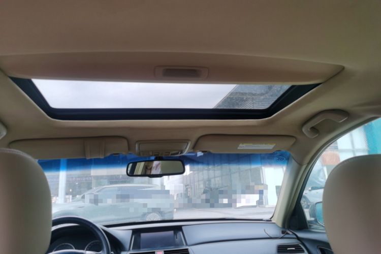 Used Honda Accord 2012 2.0L SE Headliner