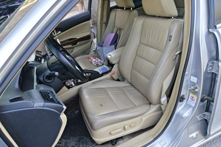 Used Honda Accord 2012 2.0L SE Left Front Seat