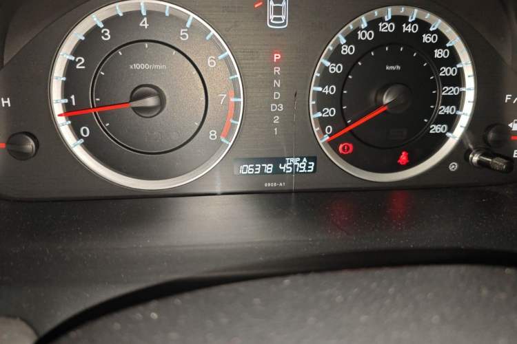 Used Honda Accord 2012 2.0L EX Navi Odometer Close Up