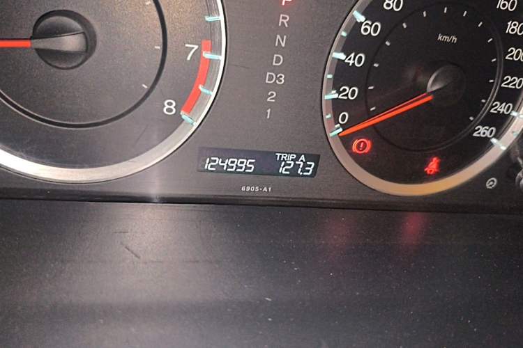 Used Honda Accord 2012 2.0L SE Odometer Close Up