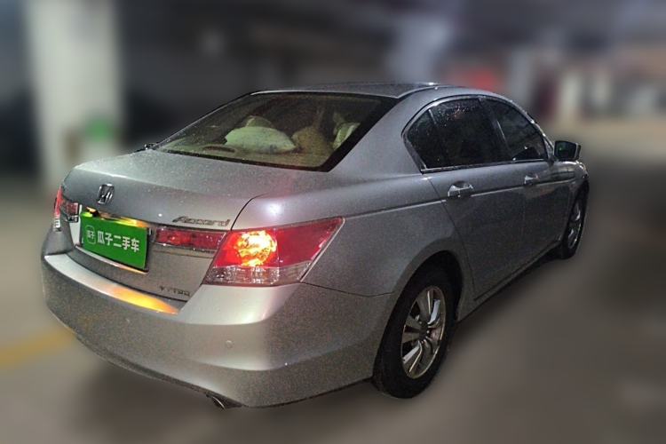 Used Honda Accord 2012 2.0L SE Rear Right 45 Deg