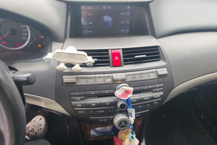 Used Honda Accord 2012 2.4L SE Audio And AC Panel