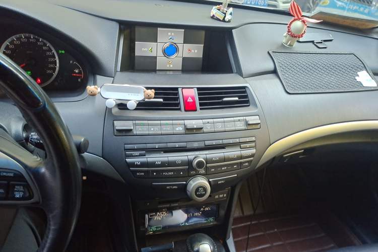 Used Honda Accord 2012 2.4L SE Audio And AC Panel