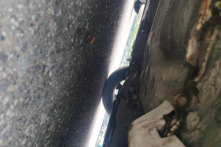 Used Honda Accord 2012 2.4L SE Chassis Front Right