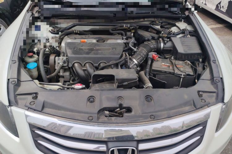 Used Honda Accord 2012 2.4L SE Engine Bay
