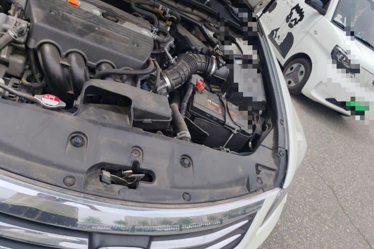 Used Honda Accord 2012 2.4L SE Engine Bay Left