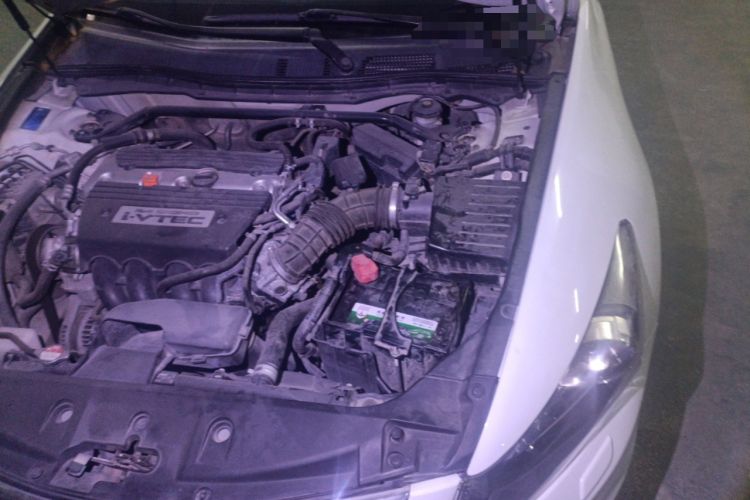 Used Honda Accord 2012 2.4L SE Engine Bay Left