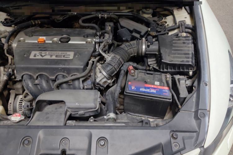 Used Honda Accord 2012 2.4L SE Engine Bay Left