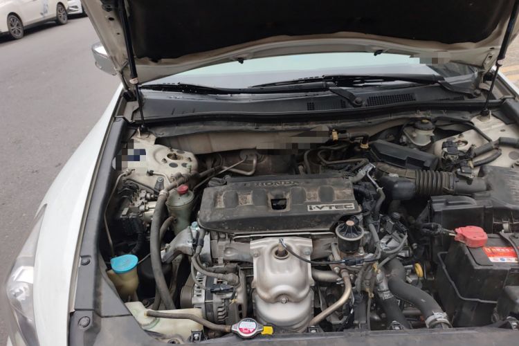 Used Honda Accord 2012 2.0L SE Engine Bay Right