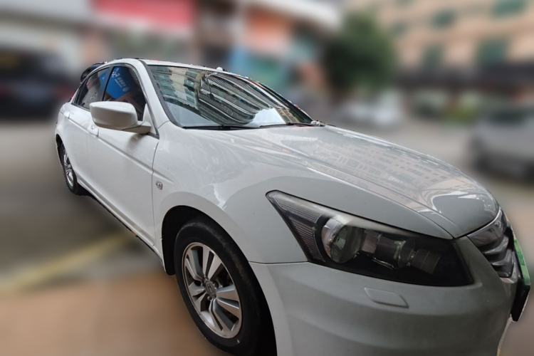 Used Honda Accord 2012 2.0L SE Front Right 45 Deg