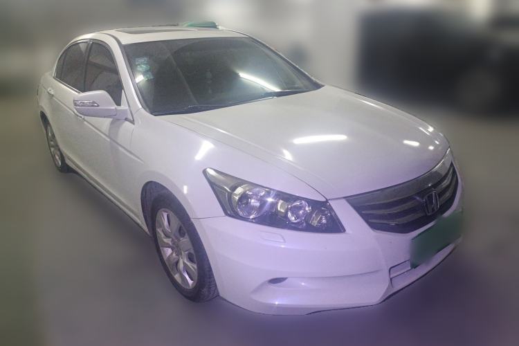 Used Honda Accord 2012 2.4L SE Front Right 45 Deg