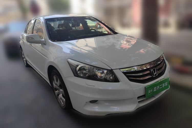 Used Honda Accord 2012 2.4L SE Front Right 45 Deg