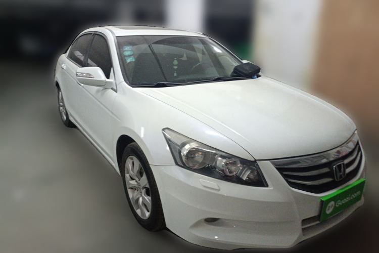 Used Honda Accord 2012 2.4L SE Front Right 45 Deg