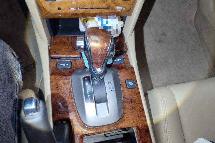 Used Honda Accord 2012 2.4L SE Gear Lever