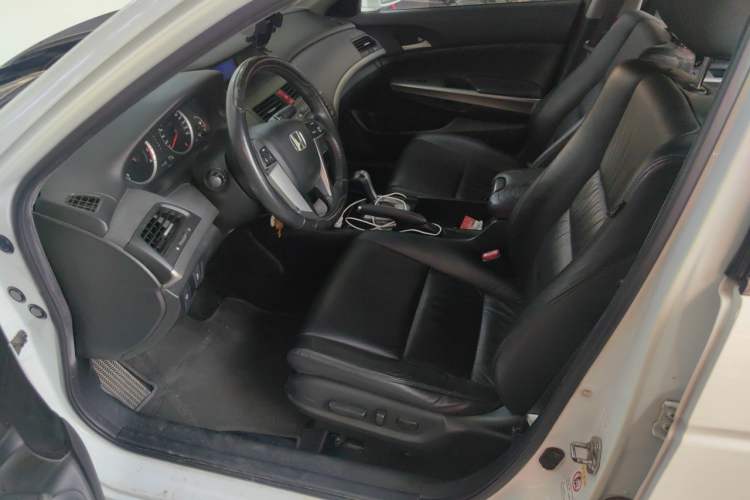 Used Honda Accord 2012 2.4L SE Left Front Seat