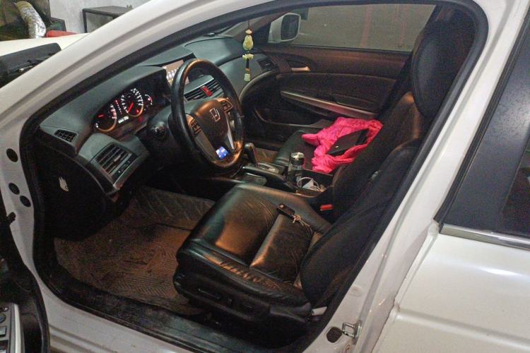 Used Honda Accord 2012 2.4L SE Left Front Seat