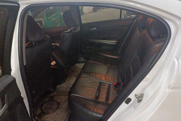 Used Honda Accord 2012 2.4L SE Left Rear Seat