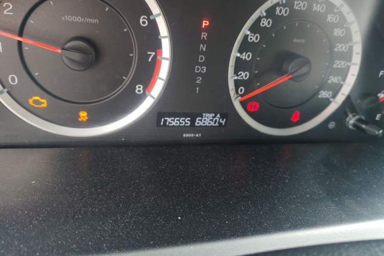 Used Honda Accord 2012 2.4L SE Odometer Close Up