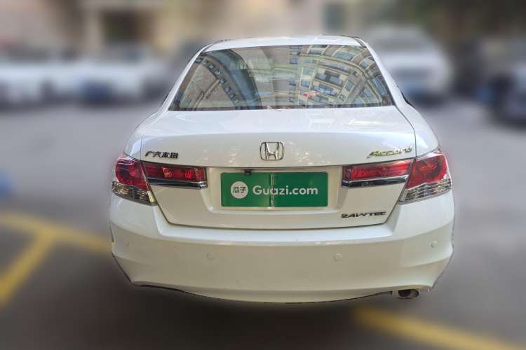 Used Honda Accord 2012 2.4L SE Rear