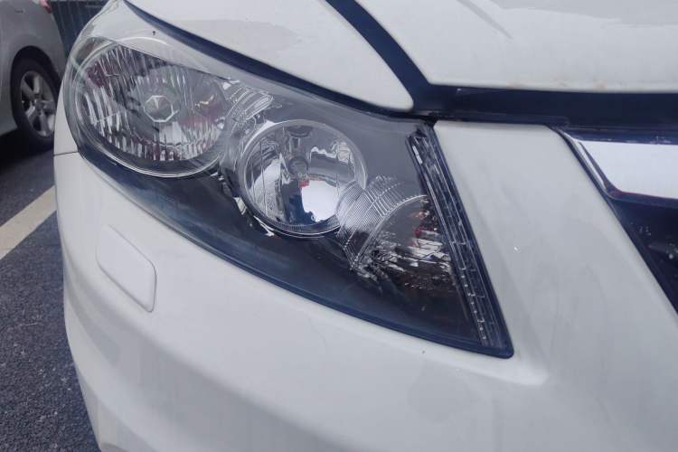 Used Honda Accord 2012 2.4L SE Right Front Headlight