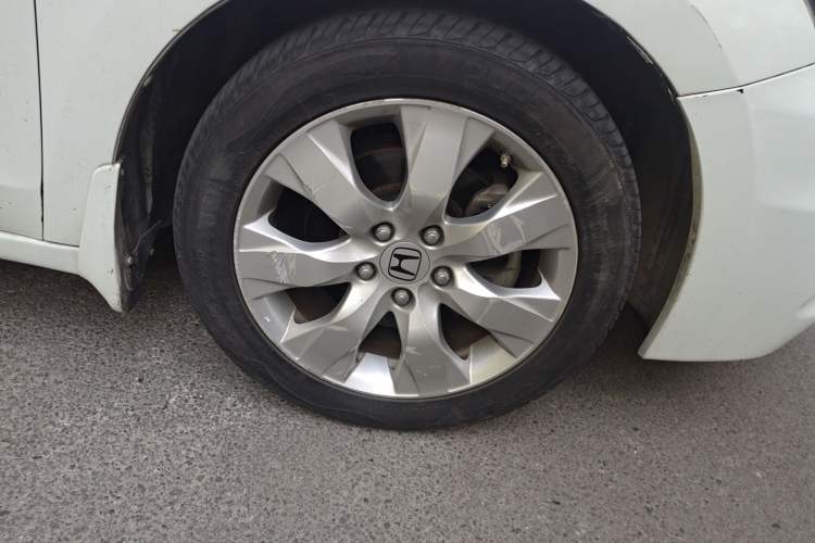 Used Honda Accord 2012 2.4L SE Right Front Wheel Hub