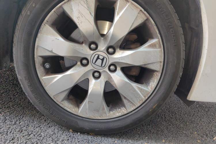 Used Honda Accord 2012 2.4L SE Right Front Wheel Hub