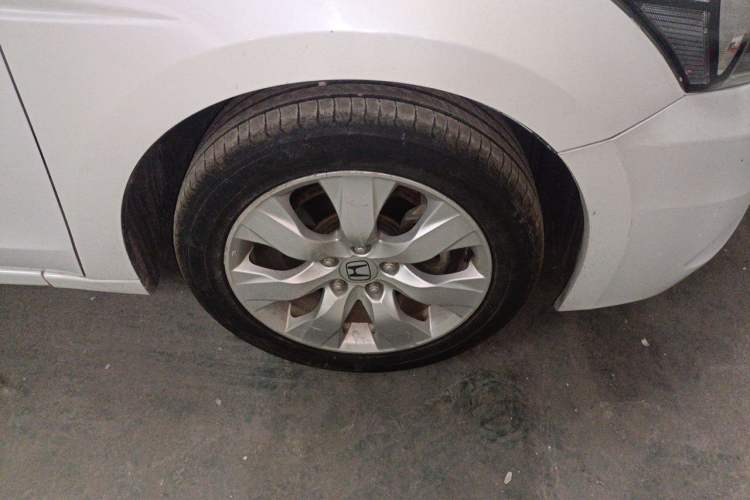 Used Honda Accord 2012 2.4L SE Right Front Wheel Hub