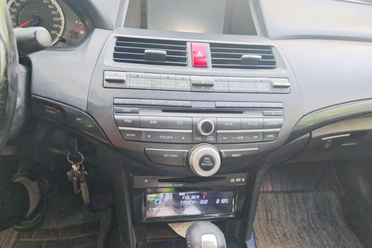Used Honda Accord 2013 2.4L SE Audio And AC Panel