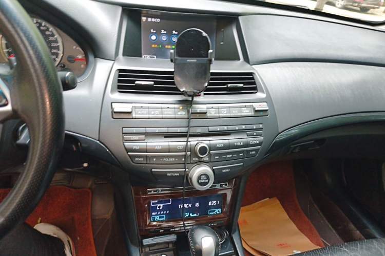 Used Honda Accord 2013 2.4L SE Audio And AC Panel