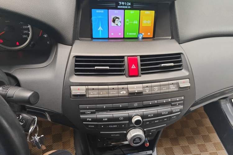 Used Honda Accord 2013 2.0L SE Audio And AC Panel