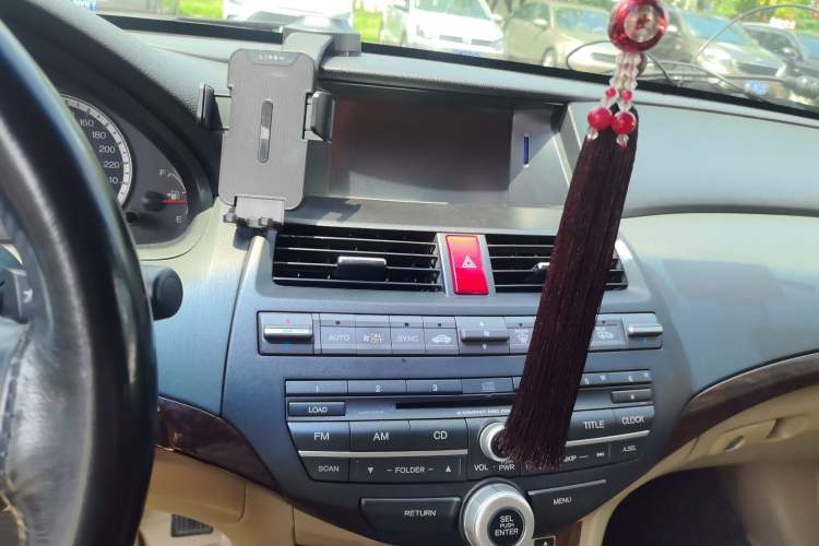 Used Honda Accord 2013 2.4L LX Audio And AC Panel