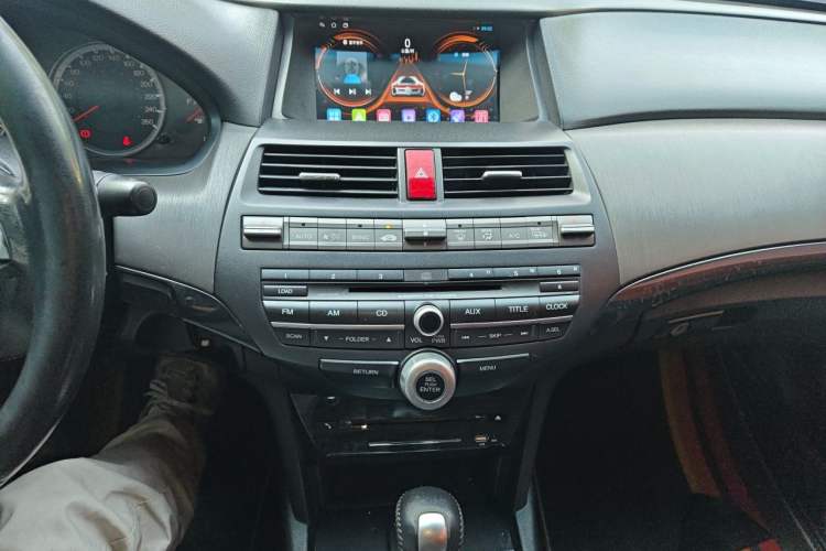 Used Honda Accord 2013 2.4L SE Audio And AC Panel