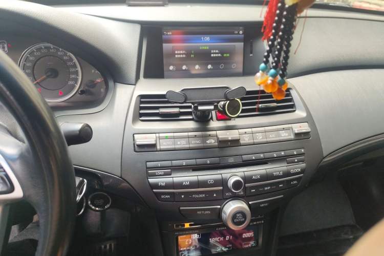 Used Honda Accord 2013 2.0L SE Audio And AC Panel