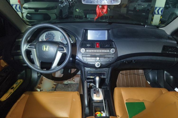 Used Honda Accord 2013 2.0L LX Center Console