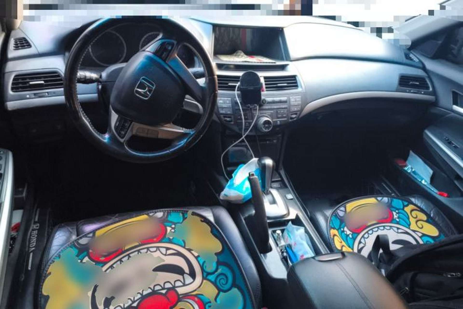 Used Honda Accord 2013 2.0L SE Center Console