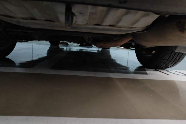 Used Honda Accord 2013 2.4L SE Chassis Rear