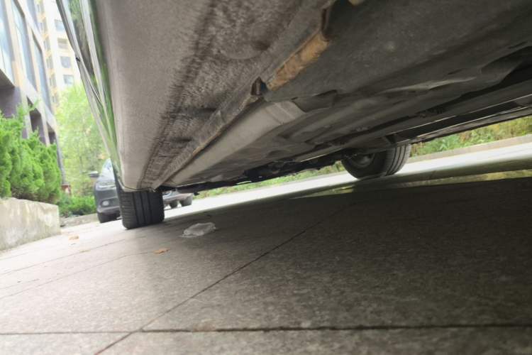 Used Honda Accord 2013 2.0L SE Chassis Rear Left