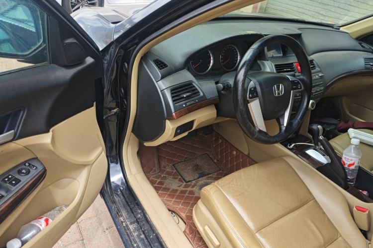 Used Honda Accord 2013 2.0L SE Driver Seat
