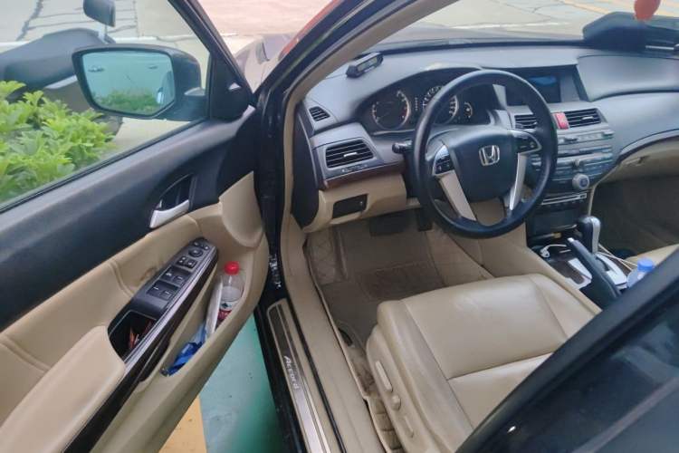 Used Honda Accord 2013 2.4L SE Driver Seat
