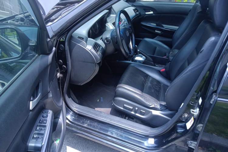 Used Honda Accord 2013 2.4L SE Driver Seat